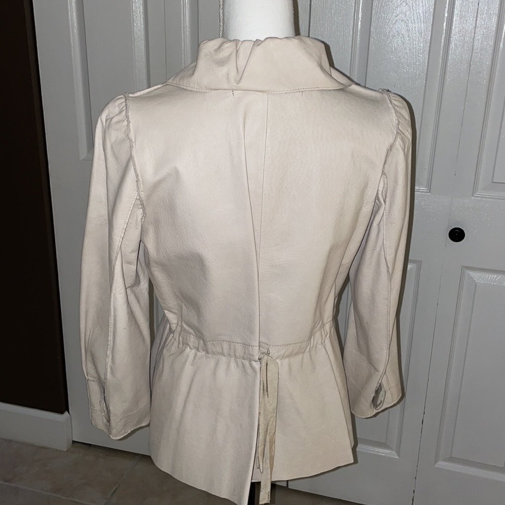 Leather jacket Used 🍂🍁🌼 - Picture 8 of 14